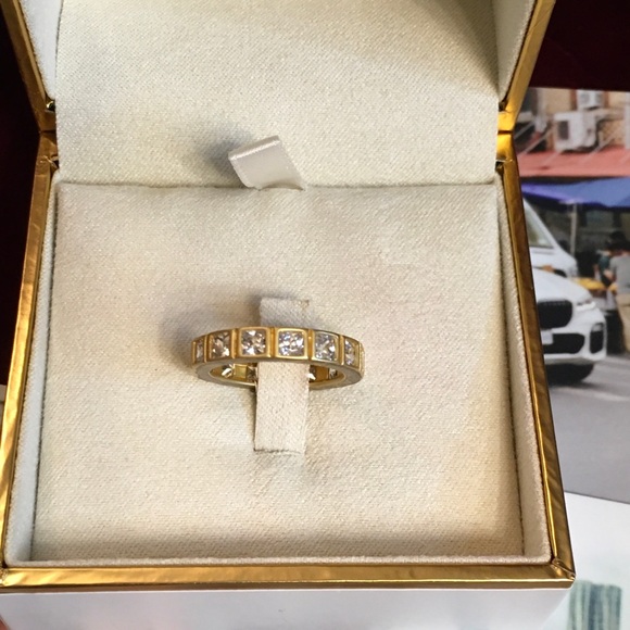 Sterling silver core 14k and rhodium matte finish. Single stack ring - Picture 4 of 9